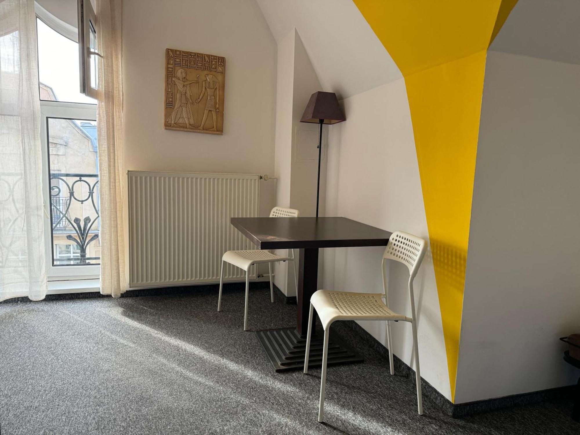 Absynt Hostel Wroclaw — Fotos 1